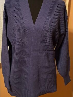 Women's Zenana Deep Blue V-Neck Knit Sweater size L